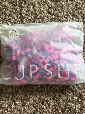 Cupshe Pink and Blue Floral Bikini